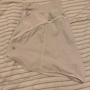 Lululemon track that short